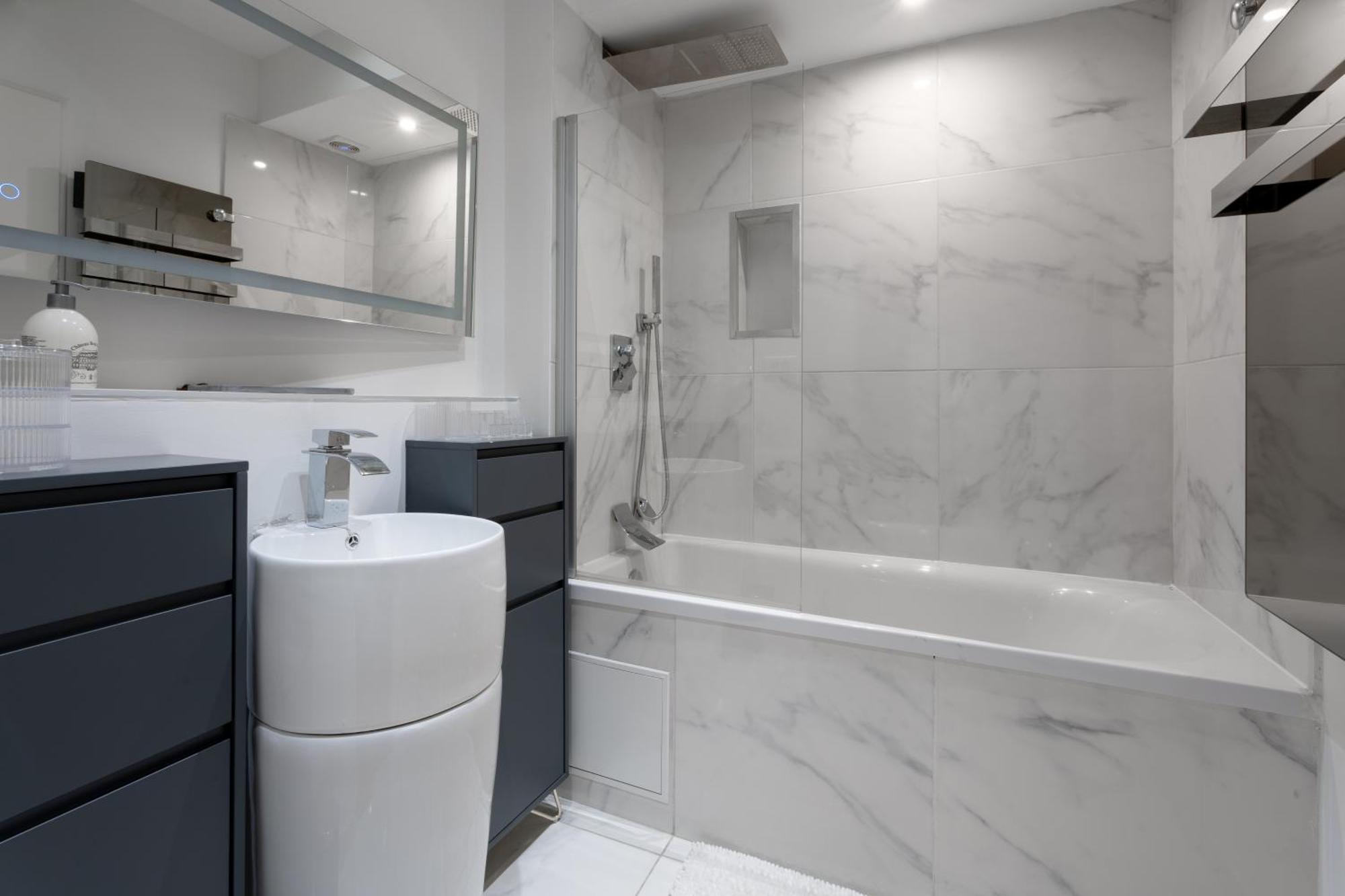 Le Yona Mirabeau - Appartement T3 Atypique Situe Dans Le Centre Ville Historique - Proche Rotonde Aix-en-Provence Luaran gambar