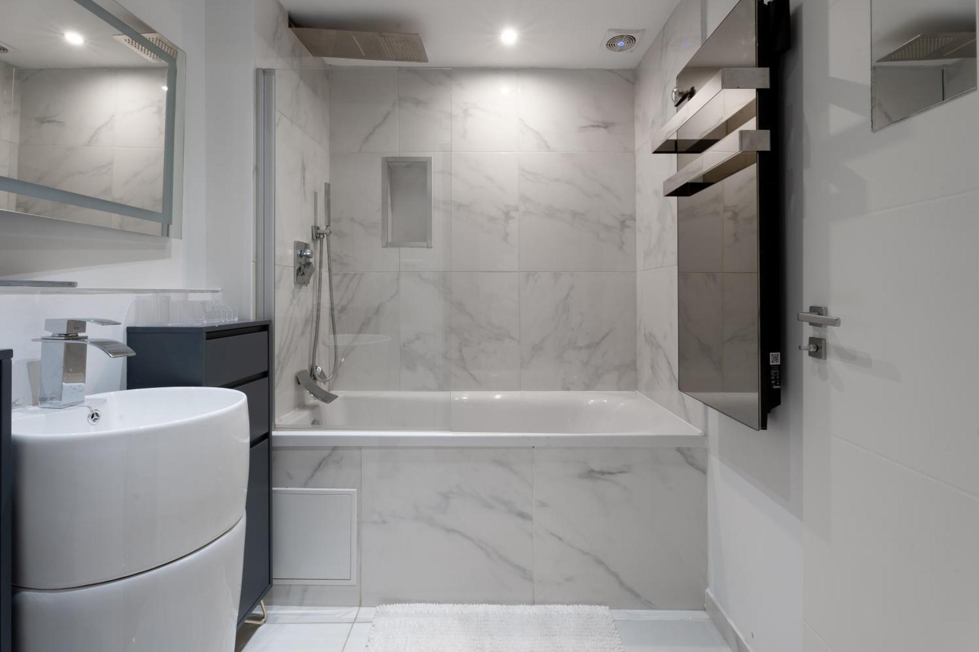 Le Yona Mirabeau - Appartement T3 Atypique Situe Dans Le Centre Ville Historique - Proche Rotonde Aix-en-Provence Luaran gambar